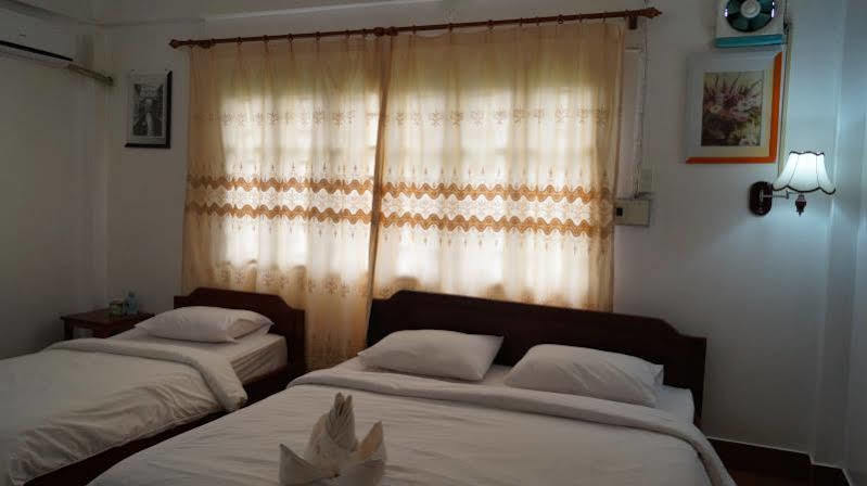 Malany Villa 1 Vang Vieng Exteriér fotografie